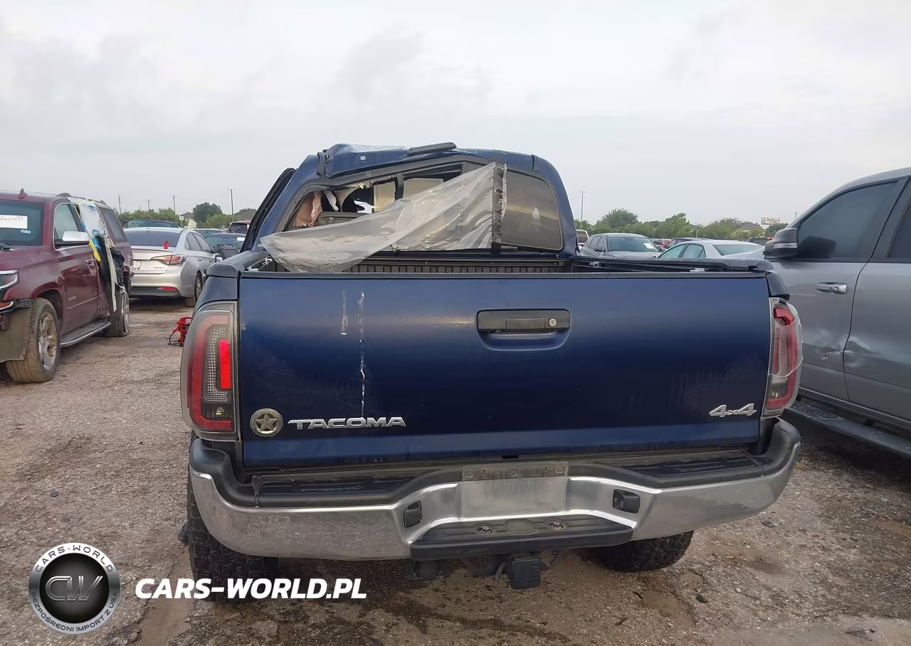 2013 Toyota Tacoma Base V6 VIN:5TFLU4EN9DX056318 - 16