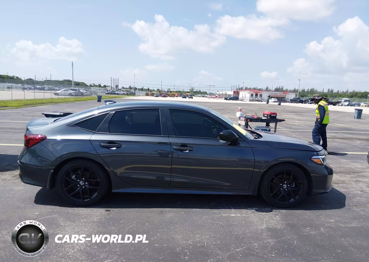 2026 Honda Civic Sport VIN:2HGFE2F57TH528811 - 13