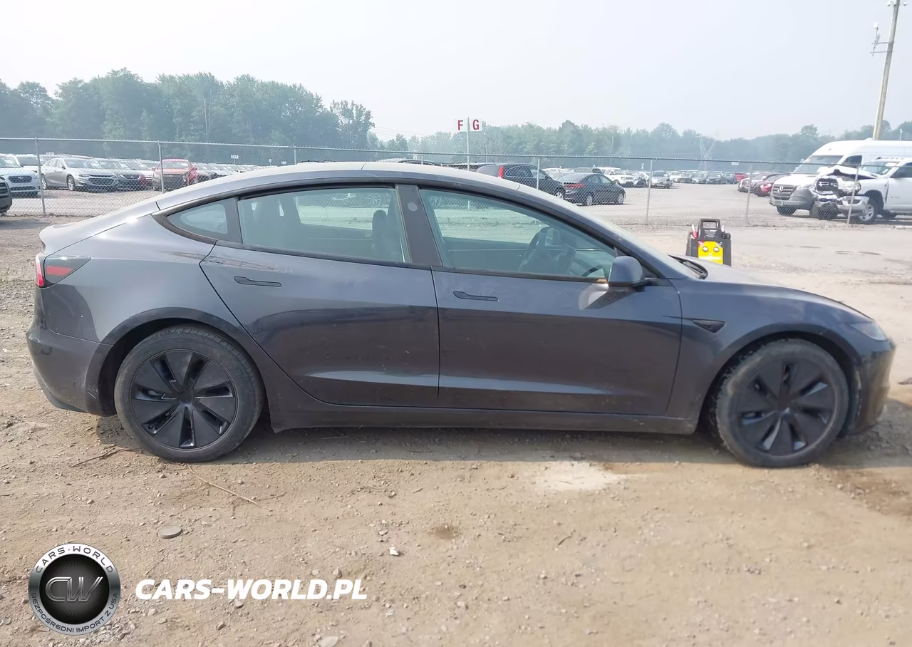 2025 Tesla Model 3 Long Range All-Wheel Drive VIN:5YJ3E1EB4SF986717 - 13