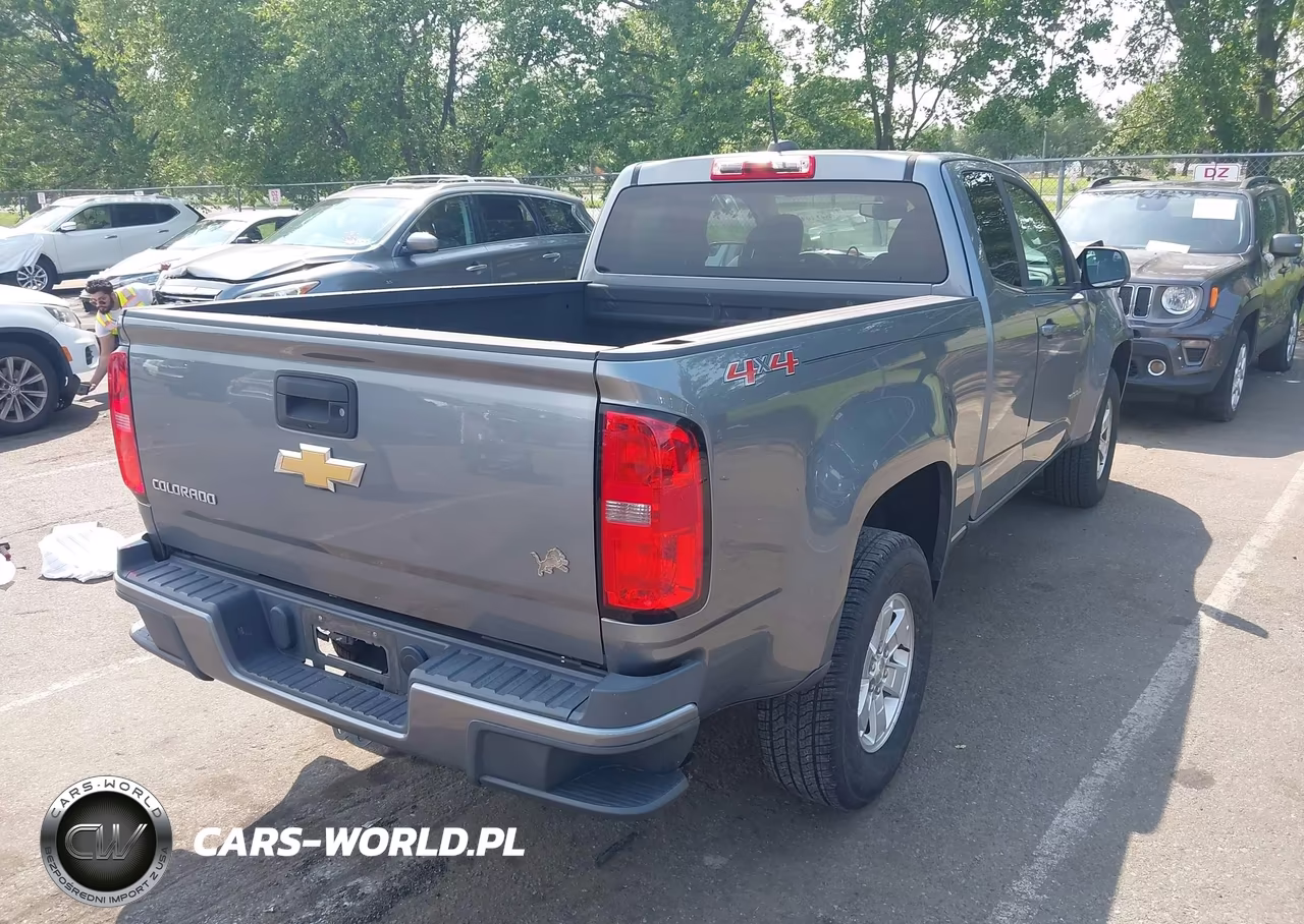 2019 Chevrolet Colorado Wt VIN:1GCHTBEA8K1351078 - 4