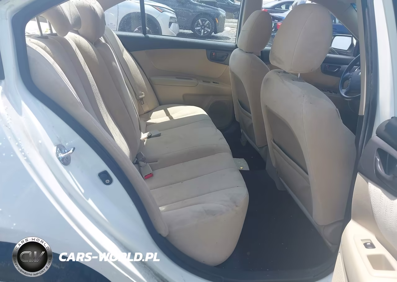 2010 Kia Optima Lx VIN:KNAGG4A8XA5435583 - 8