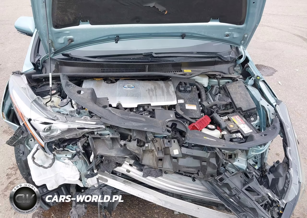 2018 Toyota Prius Two VIN:JTDKBRFU9J3583895 - 10