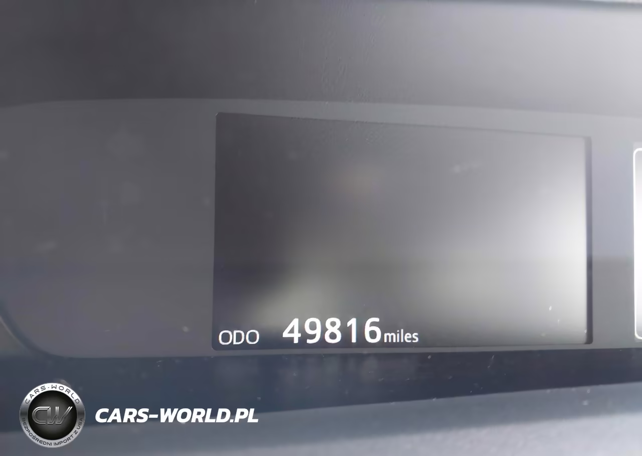 2018 Toyota Prius Two VIN:JTDKBRFU9J3583895 - 16