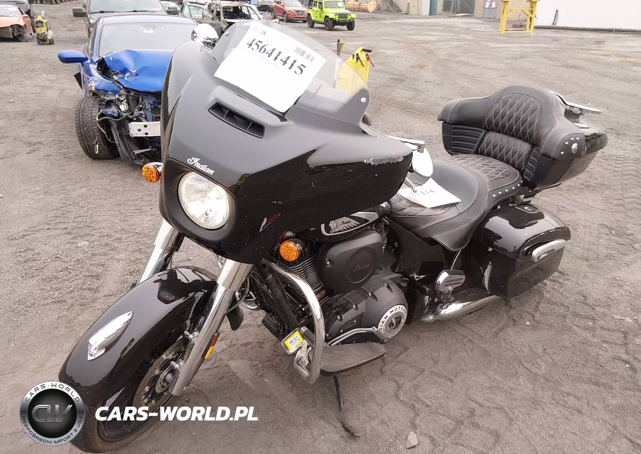 2021 Indian Motorcycle Co. Chieftain VIN:56KTCBAA2M3392663 - 2