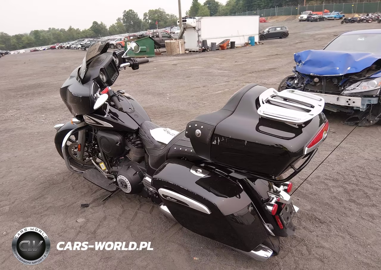 2021 Indian Motorcycle Co. Chieftain VIN:56KTCBAA2M3392663 - 3