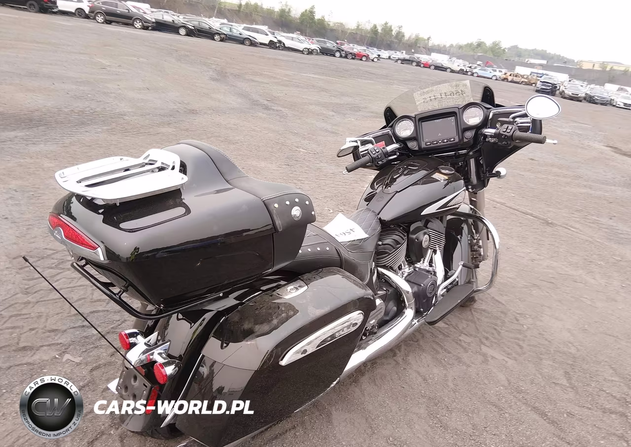 2021 Indian Motorcycle Co. Chieftain VIN:56KTCBAA2M3392663 - 4