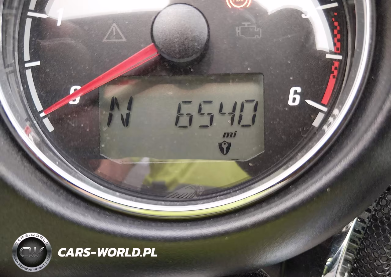 2021 Indian Motorcycle Co. Chieftain VIN:56KTCBAA2M3392663 - 7