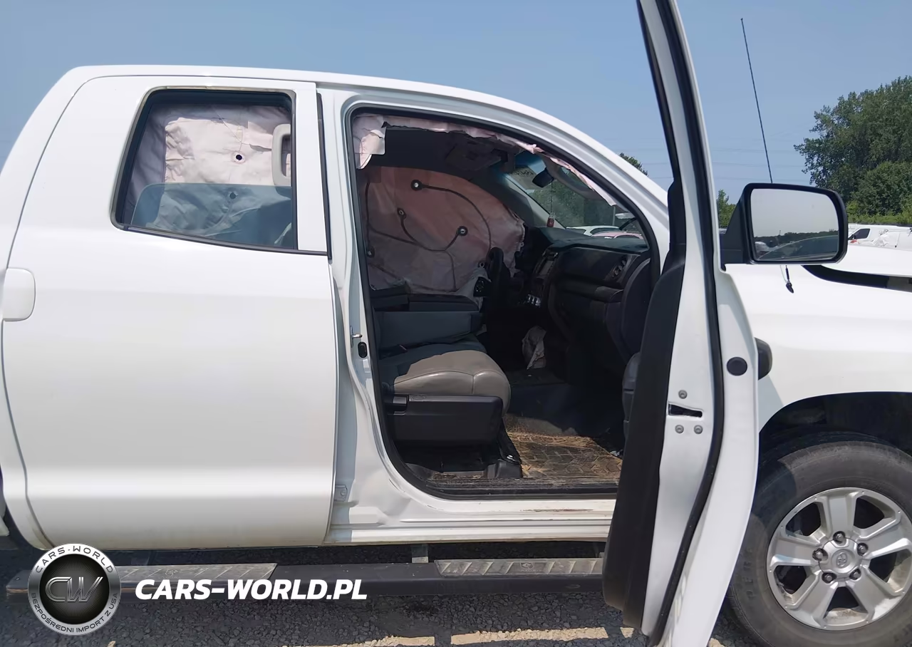 2017 Toyota Tundra Sr 4.6L V8 VIN:5TFRM5F15HX111820 - 5