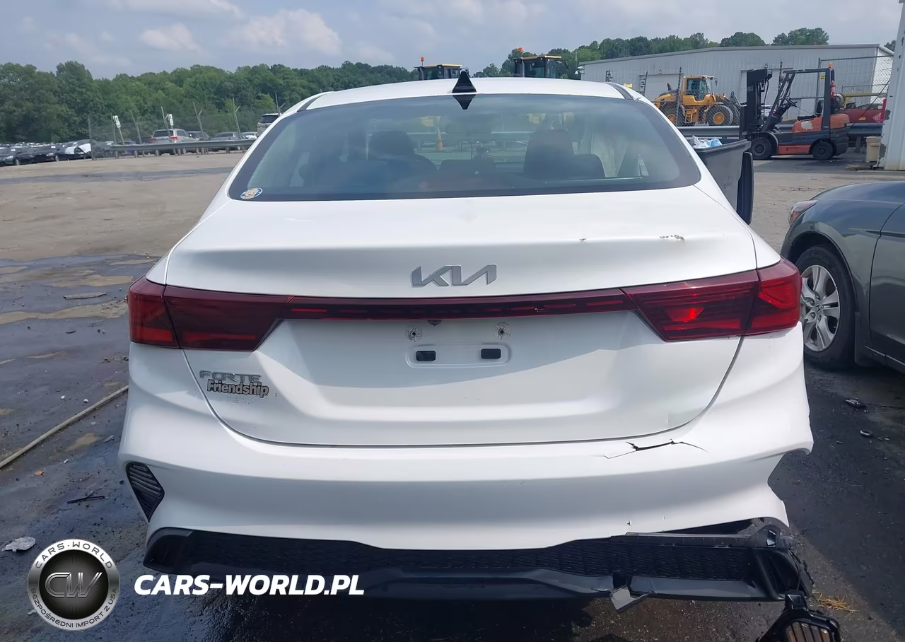 2022 Kia Forte Lxs VIN:3KPF24AD1NE431863 - 16