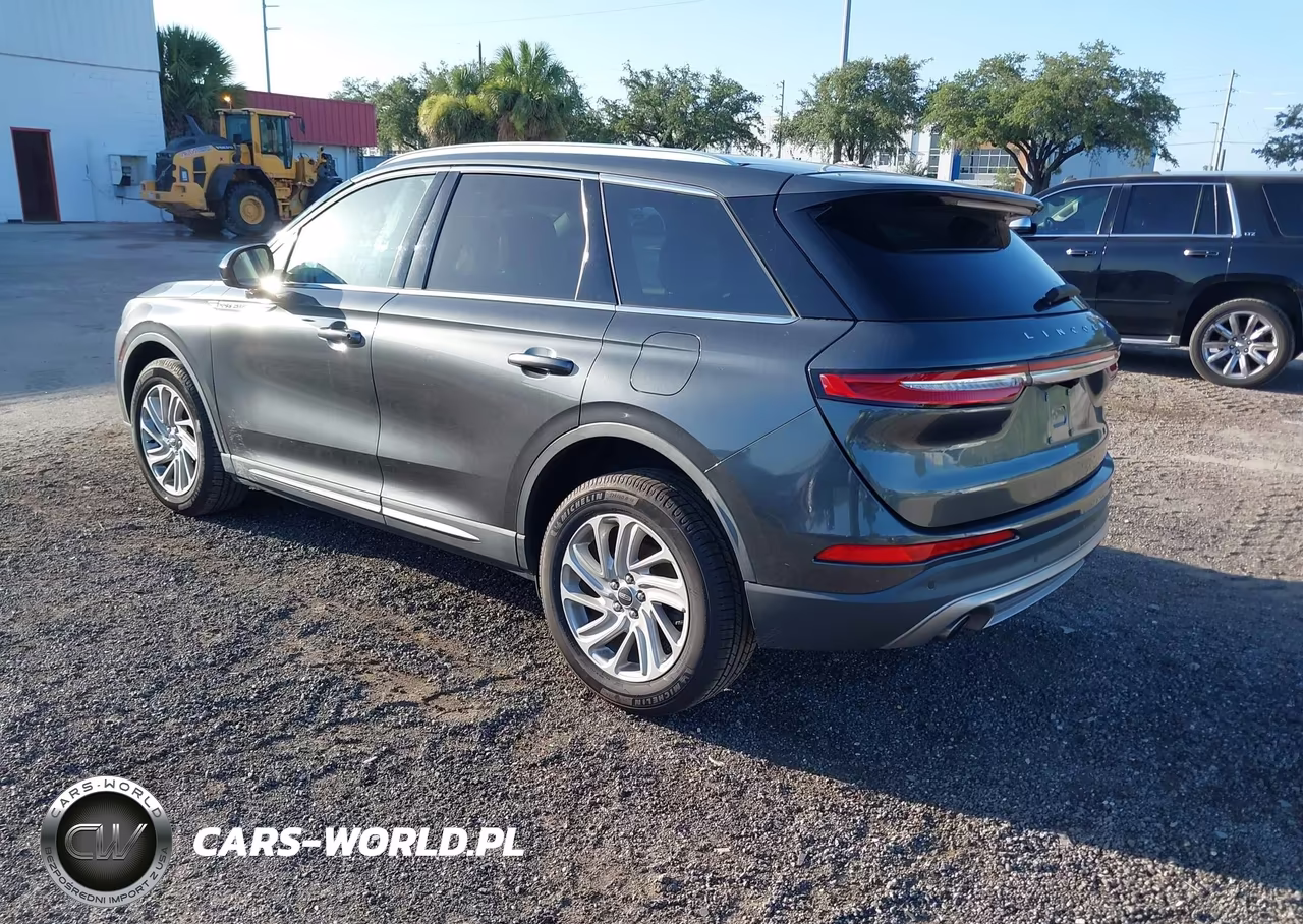 2020 Lincoln Corsair Standard VIN:5LMCJ1C98LUL16228 - 3