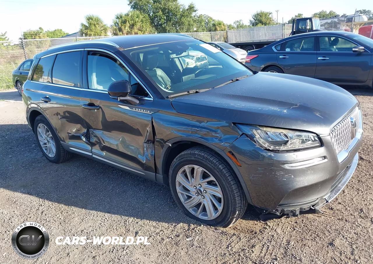 2020 Lincoln Corsair Standard VIN:5LMCJ1C98LUL16228 - 6