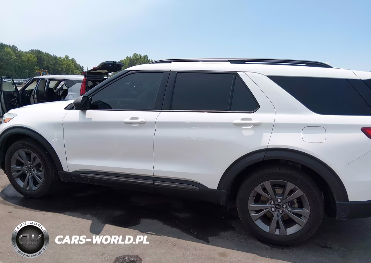 2021 Ford Explorer Xlt VIN:1FMSK8DH5MGA78980 - 14
