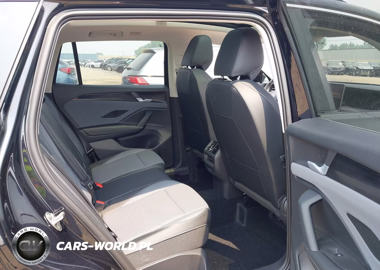 2026 Volkswagen Tiguan Se VIN:3VVMR7RM2TM087232 - 8