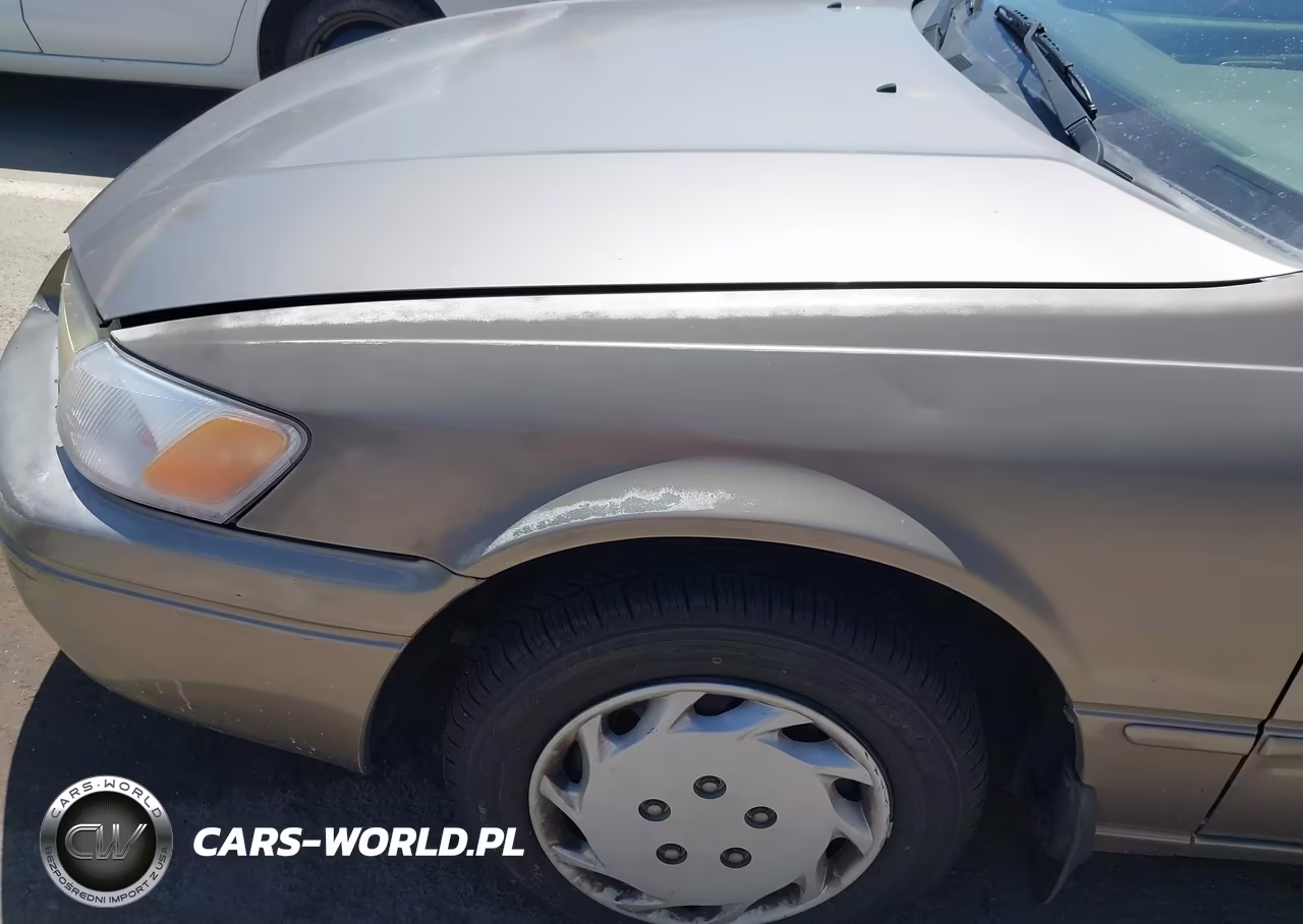 1999 Toyota Camry Le VIN:4T1BG22K3XU916135 - 6