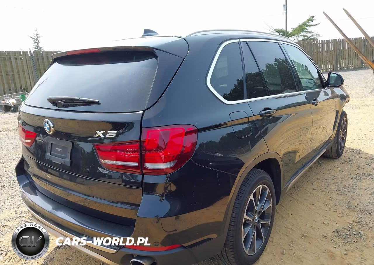 2017 BMW X5 xDrive35I VIN:5UXKR0C34H0X79028 - 4