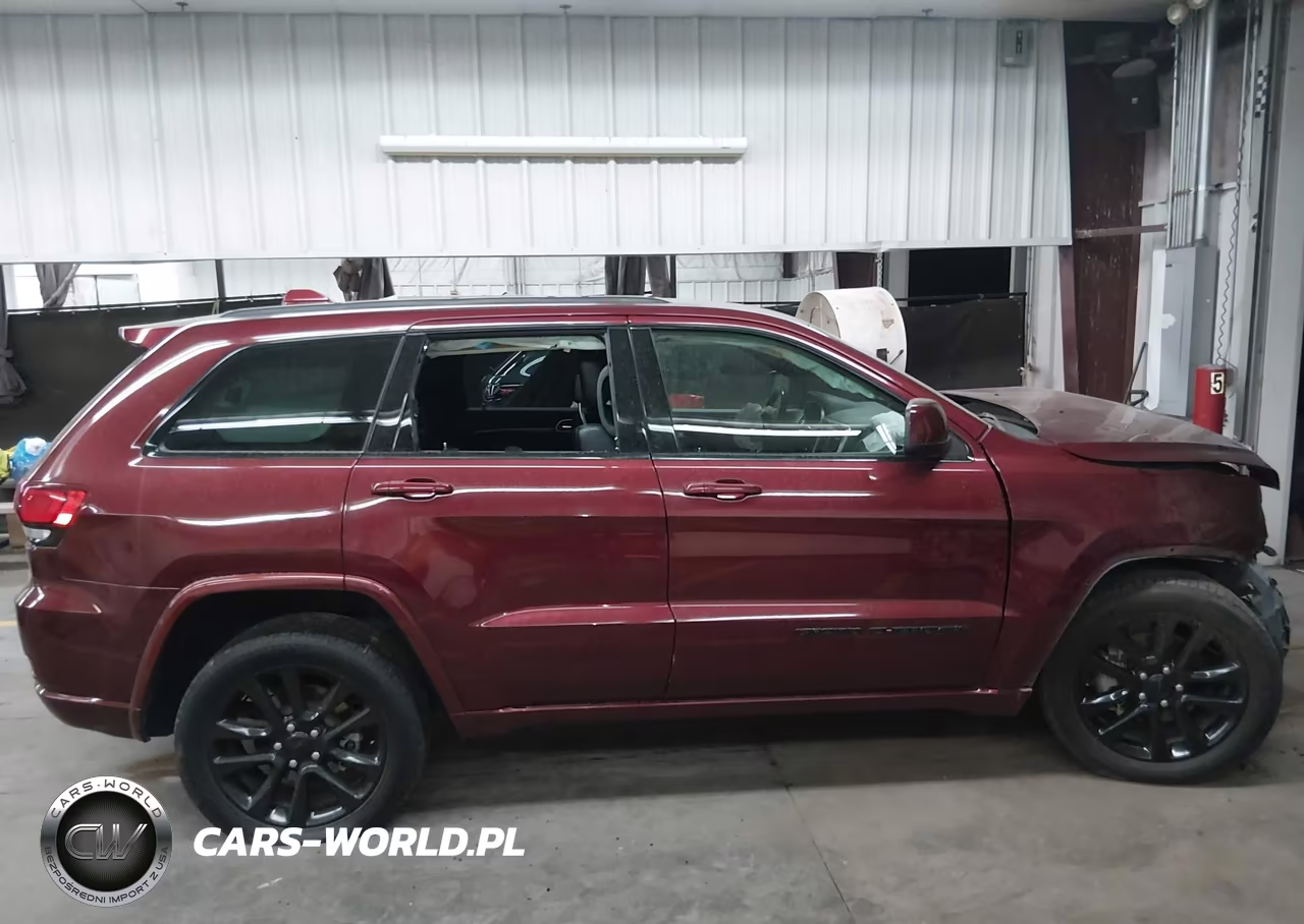2018 Jeep Grand Cherokee Altitude 4X2 VIN:1C4RJEAG5JC512706 - 13