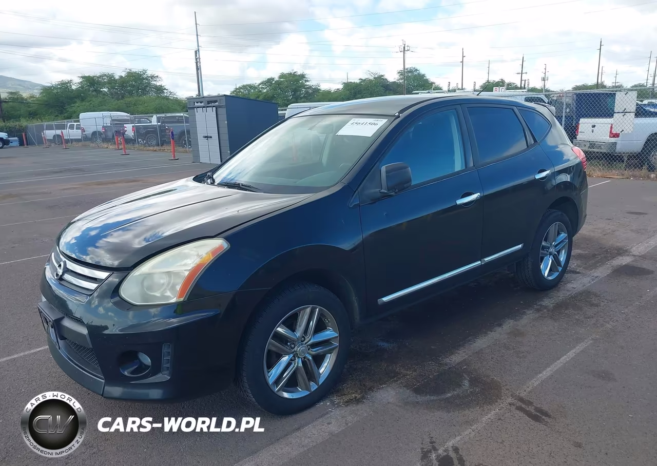 2011 Nissan Rogue S Krom Edition VIN:JN8AS5MT1BW154947 - 2