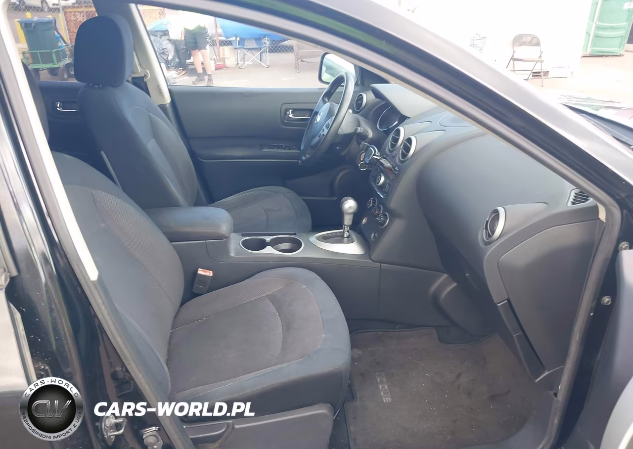 2011 Nissan Rogue S Krom Edition VIN:JN8AS5MT1BW154947 - 5