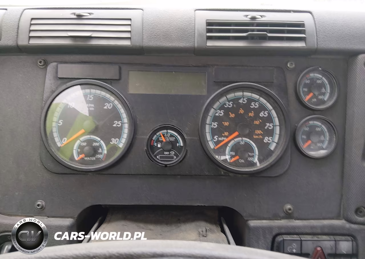 2015 Freightliner Cascadia 113 VIN:1FUJGBDV4FLFM6580 - 6