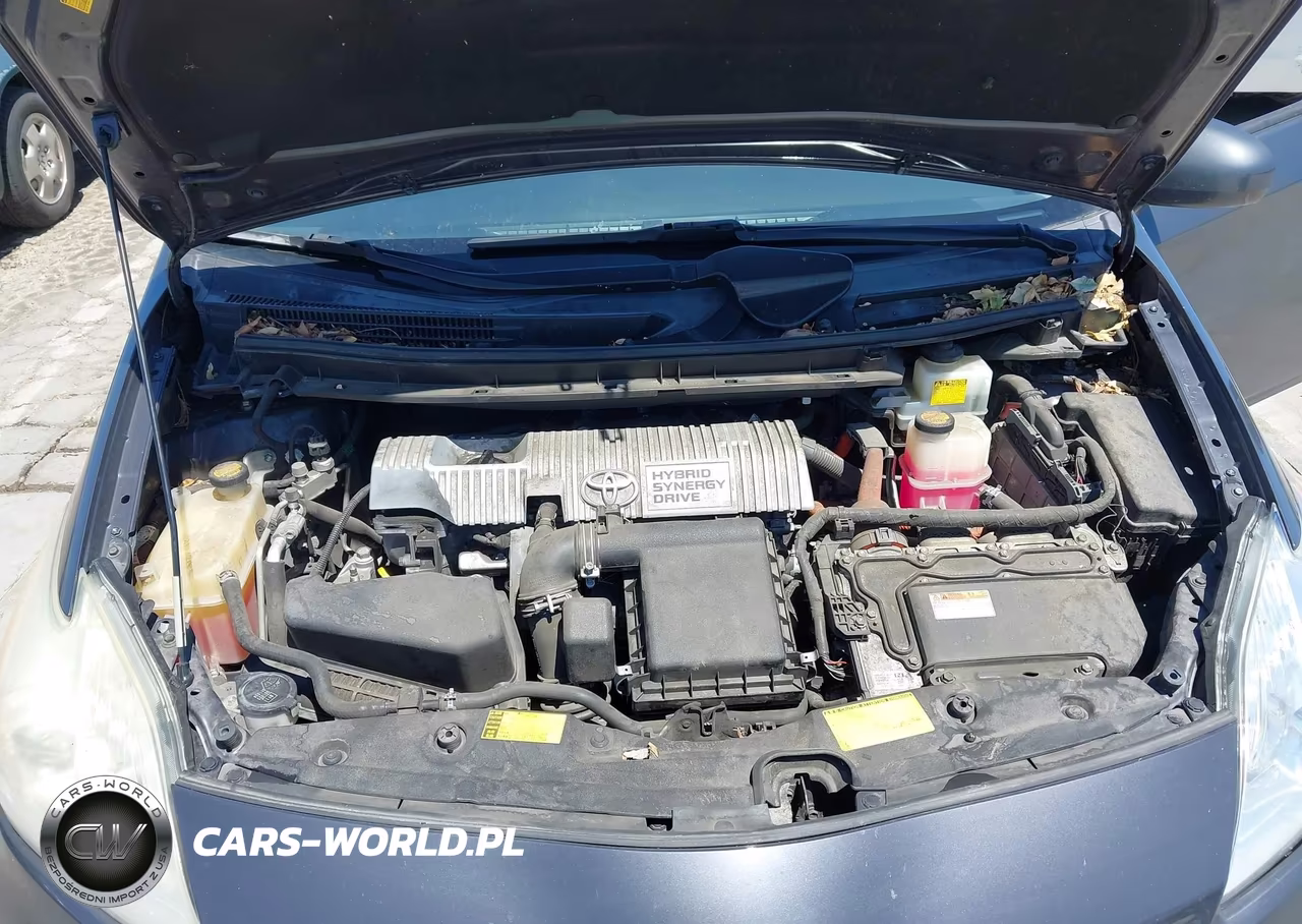 2014 Toyota Prius Two VIN:JTDKN3DU2E1742605 - 10