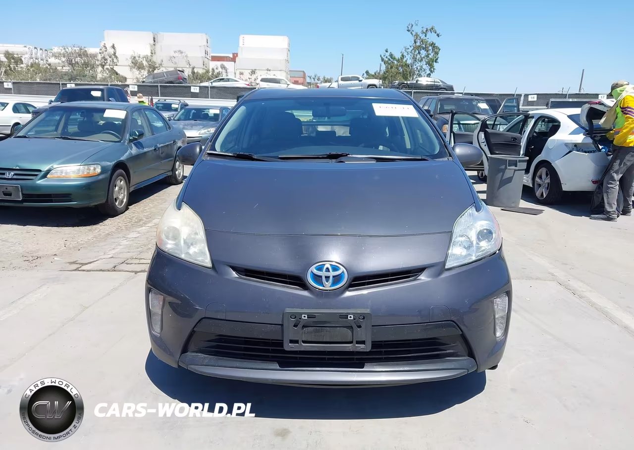 2014 Toyota Prius Two VIN:JTDKN3DU2E1742605 - 12