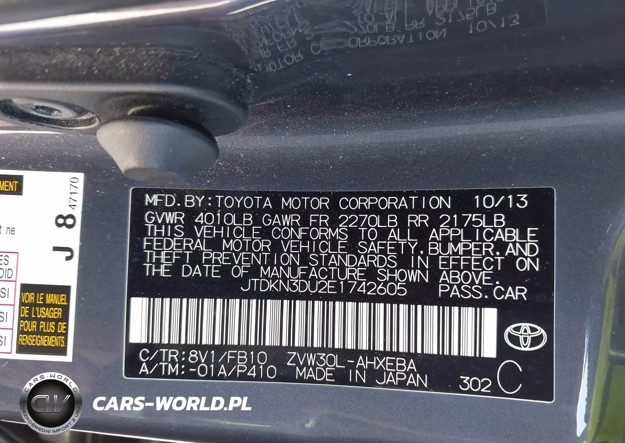 2014 Toyota Prius Two VIN:JTDKN3DU2E1742605 - 9