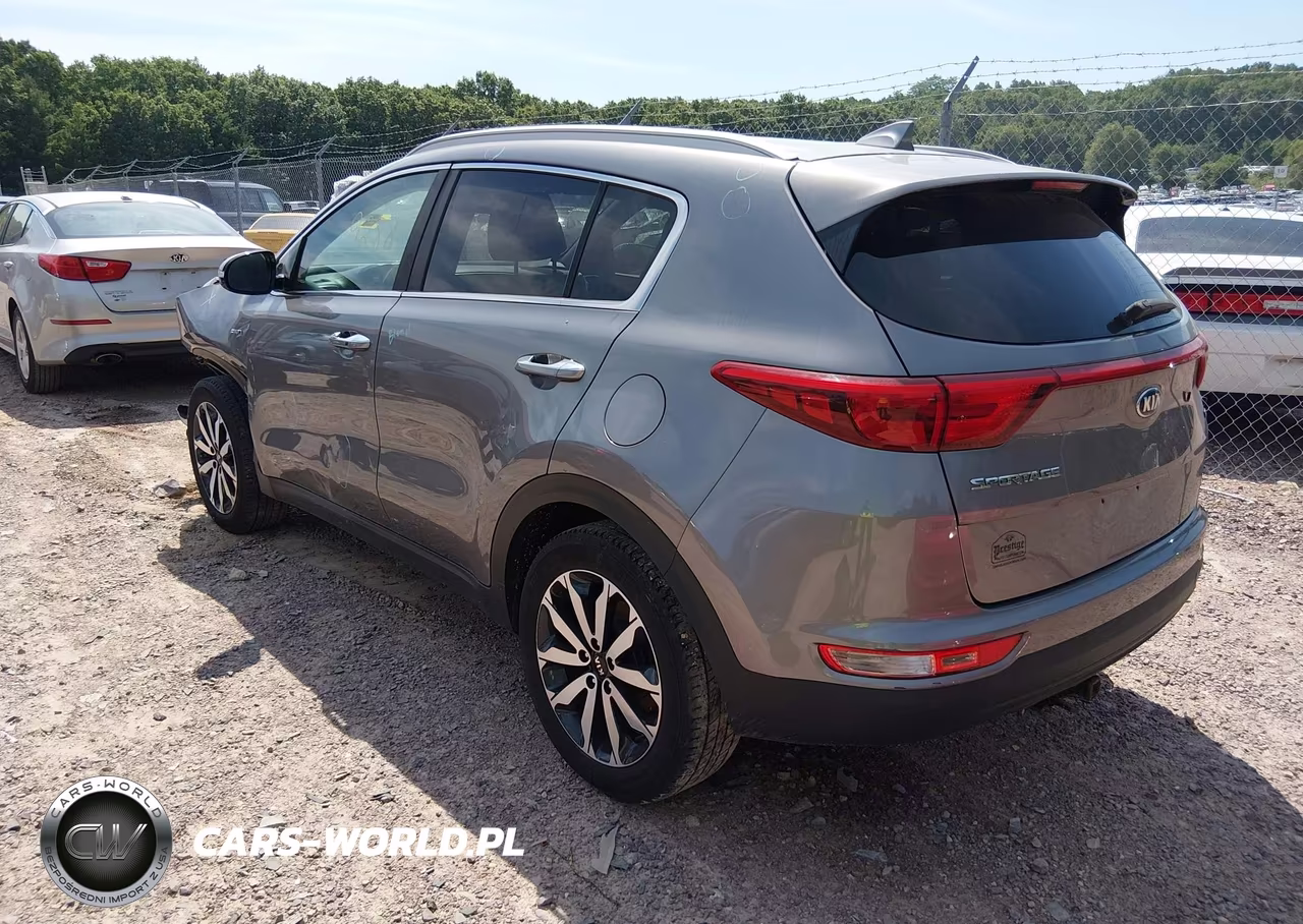 2018 Kia Sportage Ex VIN:KNDPNCAC2J7462742 - 3