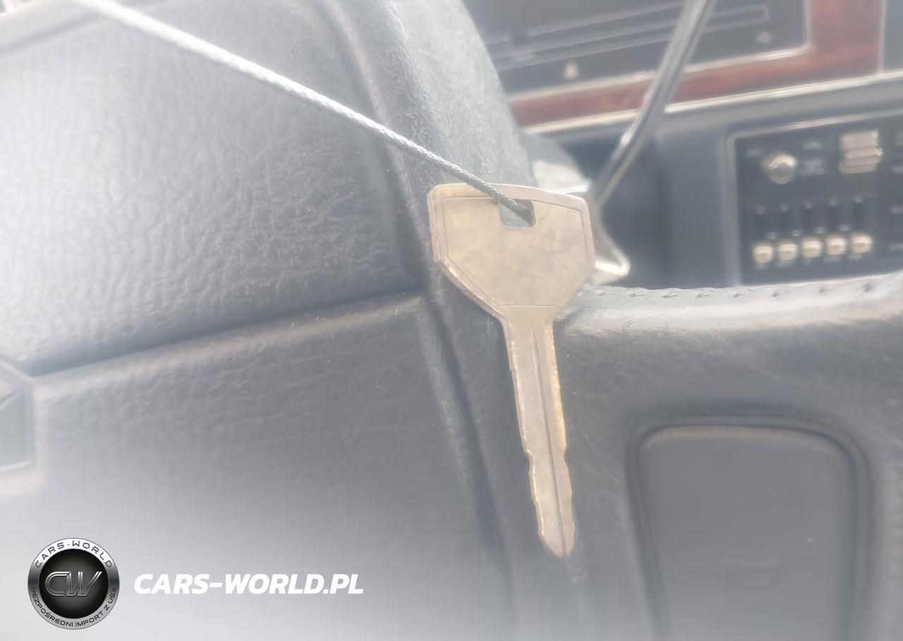 1991 Chrysler Imperial VIN:1C3XY56R7MD172586 - 11