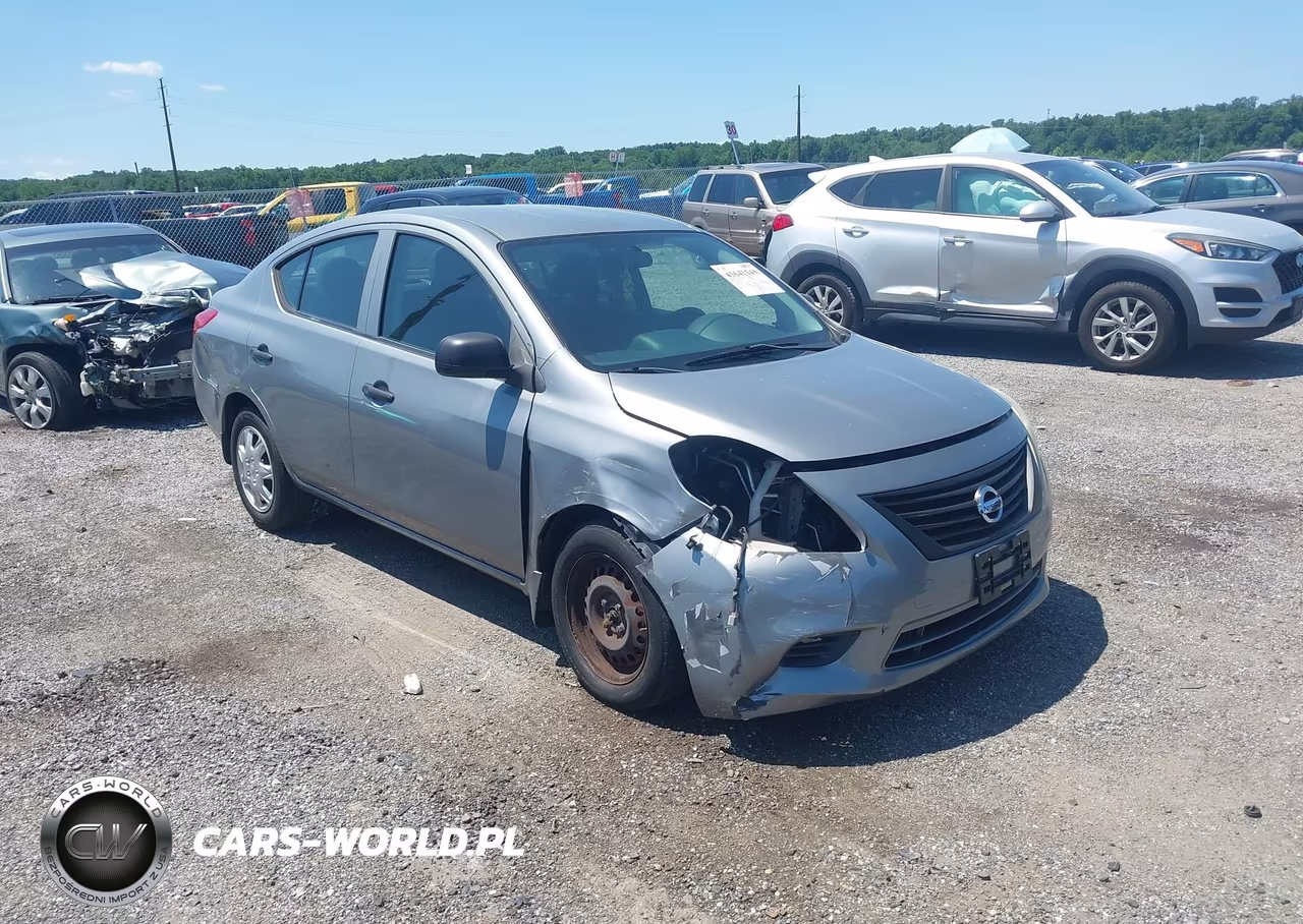 2012 Nissan Versa 1.6 S