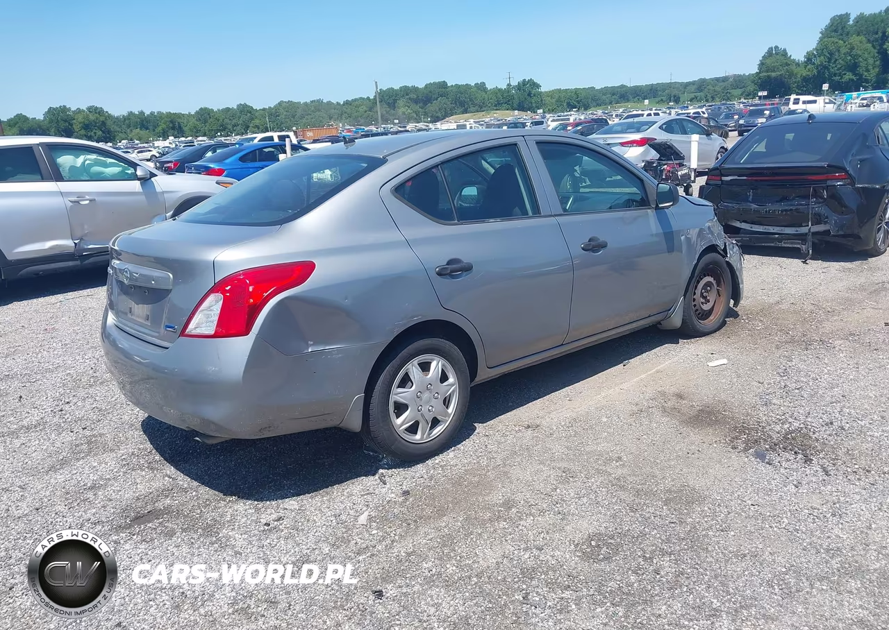 2012 Nissan Versa 1.6 S VIN:3N1CN7AP6CL855878 - 4