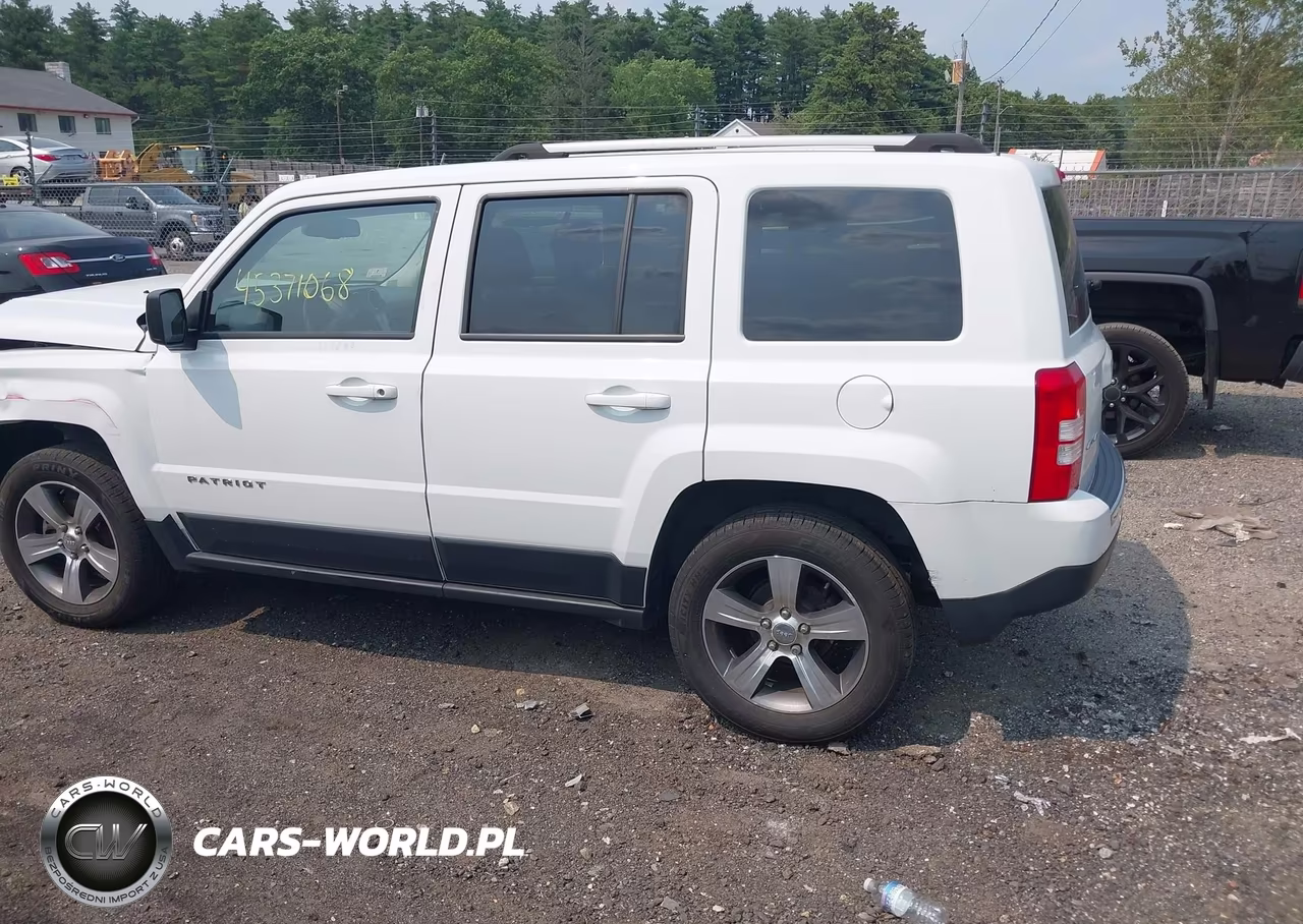 2016 Jeep Patriot High Altitude Edition VIN:1C4NJRFB6GD768388 - 14