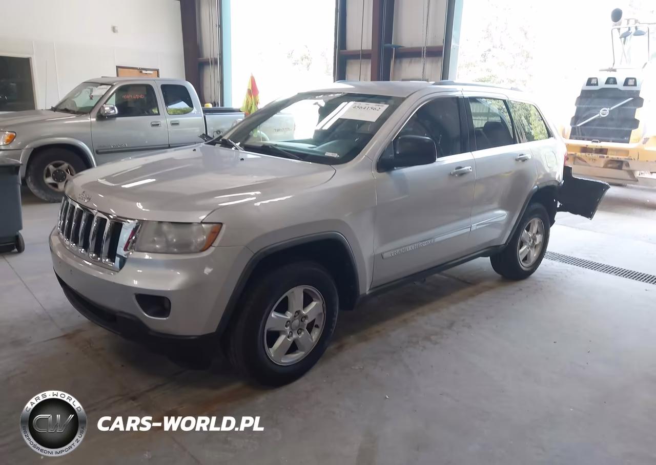 2012 Jeep Grand Cherokee Laredo VIN:1C4RJFAGXCC128915 - 2