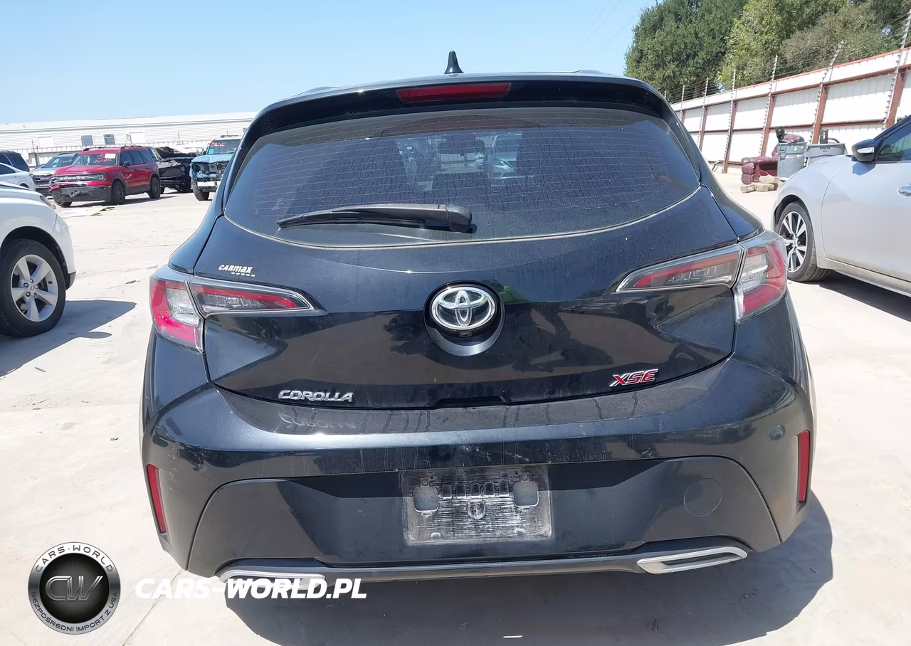 2020 Toyota Corolla Xse VIN:JTNA4RBEXL3084445 - 16