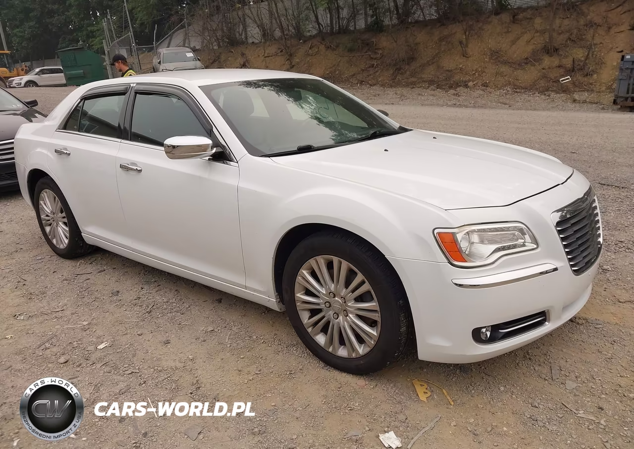 2013 Chrysler 300C Awd VIN:2C3CCAKT1DH508792 - 1