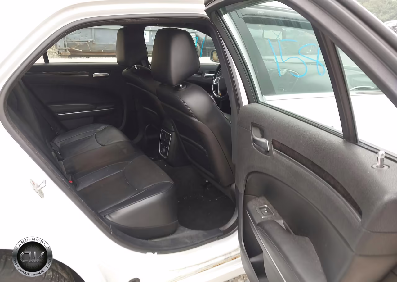 2013 Chrysler 300C Awd VIN:2C3CCAKT1DH508792 - 8