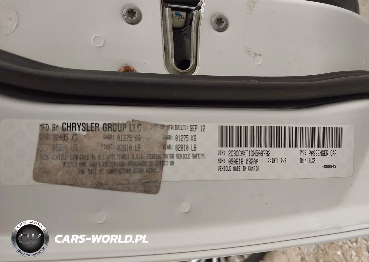 2013 Chrysler 300C Awd VIN:2C3CCAKT1DH508792 - 9