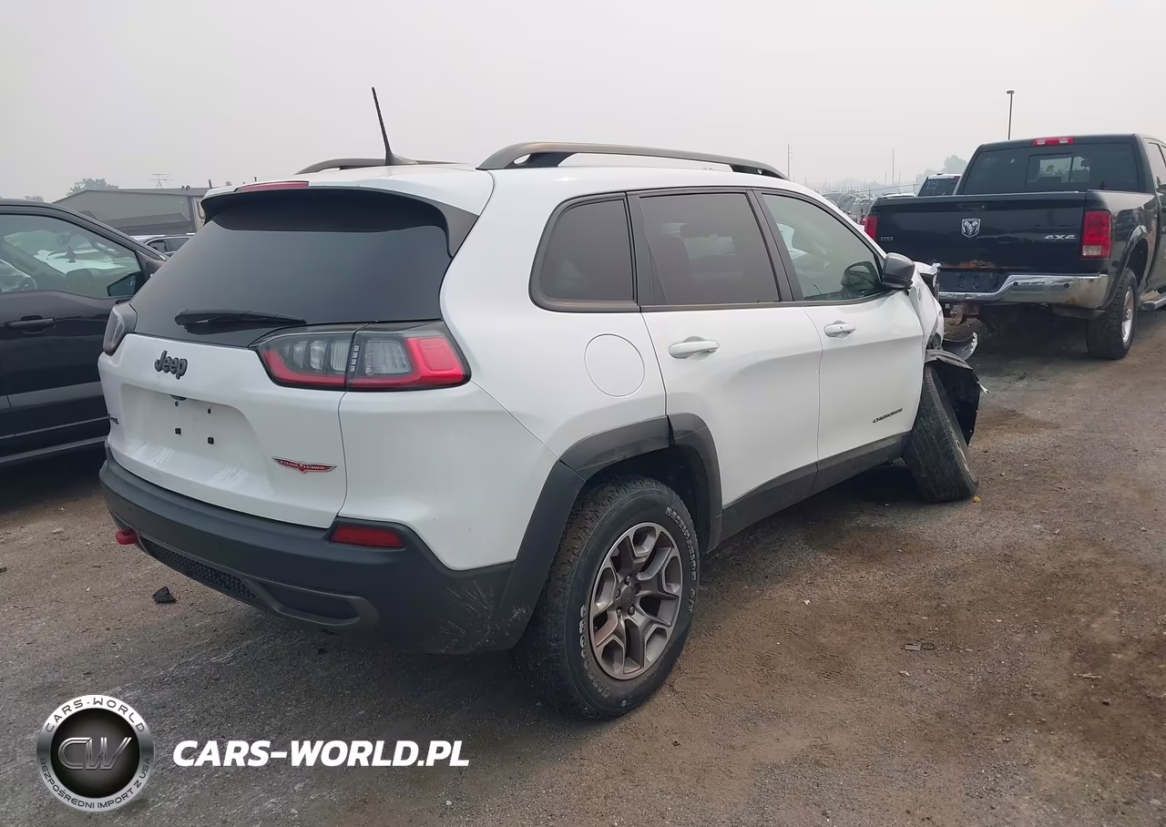 2016 Jeep Cherokee Limited VIN:1C4PJMDS2GW219936 - 4