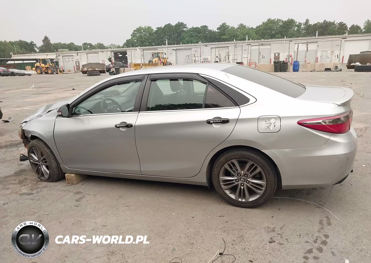 2016 Toyota Camry Se VIN:4T1BF1FK3GU240776 - 15