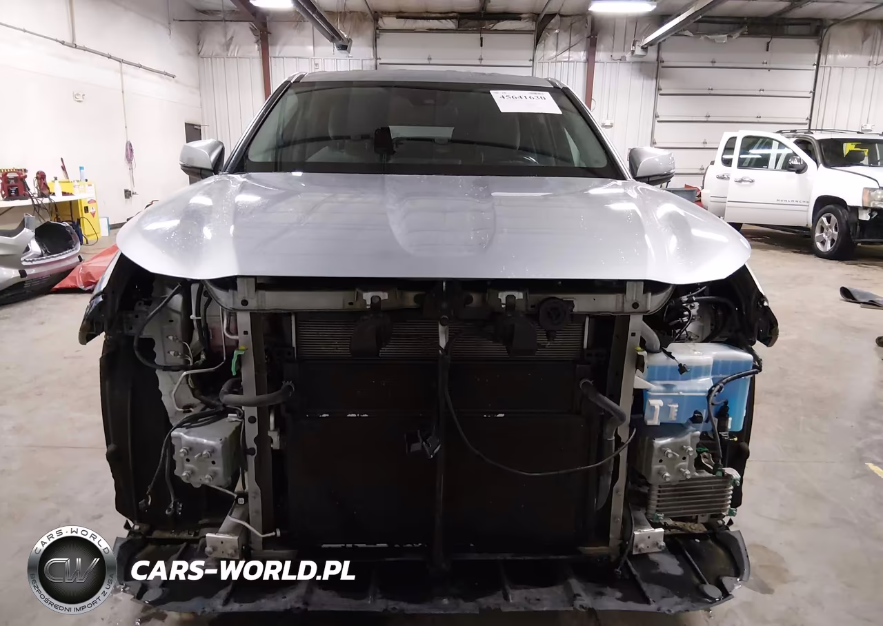 2020 Toyota Highlander Hybrid Le VIN:5TDBBRCH6LS507978 - 13