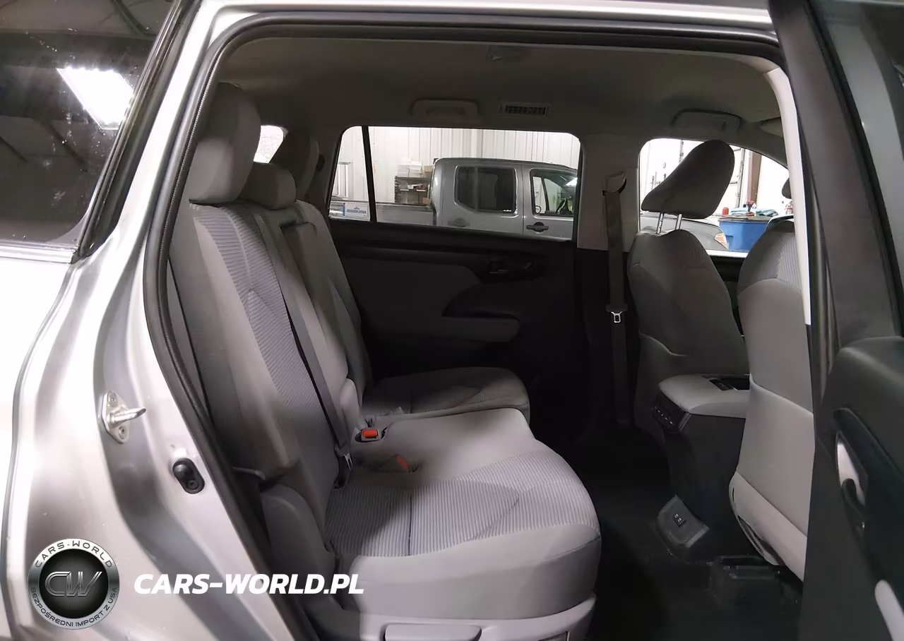 2020 Toyota Highlander Hybrid Le VIN:5TDBBRCH6LS507978 - 8