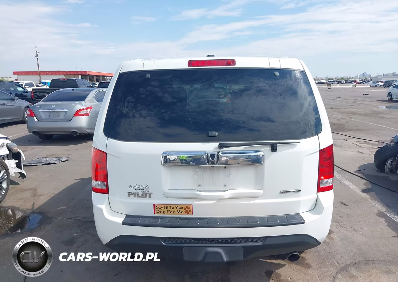 2015 Honda Pilot VIN:5FNYF3H32FB020827 - 16