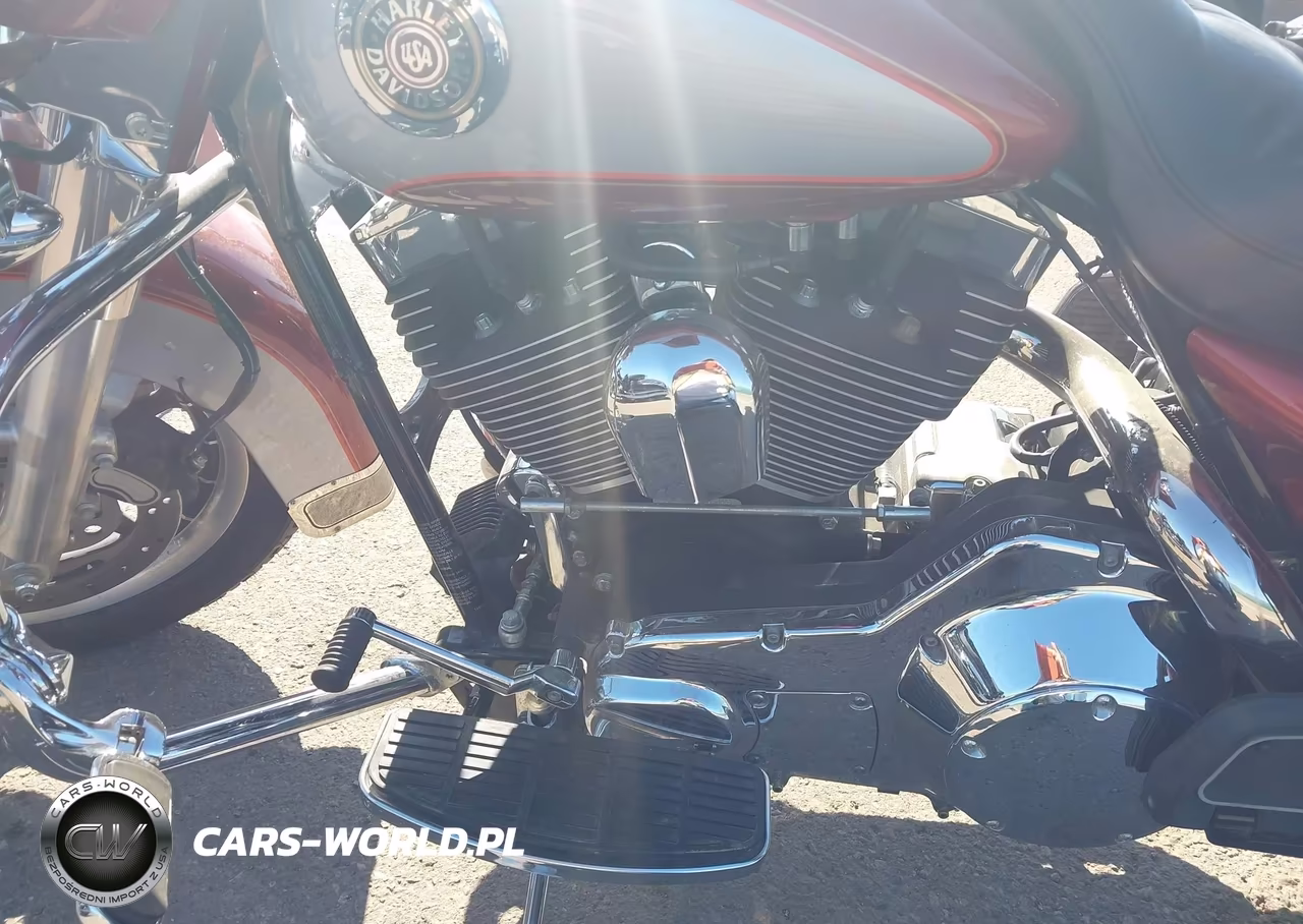 2000 Harley-Davidson Flhtcui VIN:1HD1FCW13YY640753 - 10