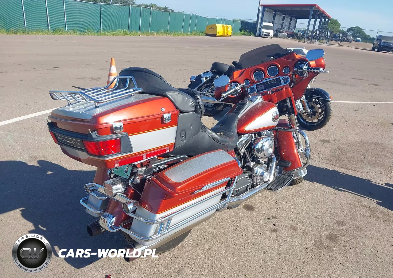 2000 Harley-Davidson Flhtcui VIN:1HD1FCW13YY640753 - 4