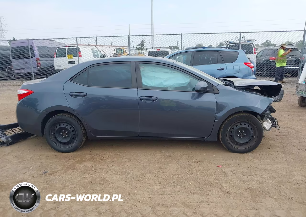 2015 Toyota Corolla Le VIN:2T1BURHE8FC299298 - 12