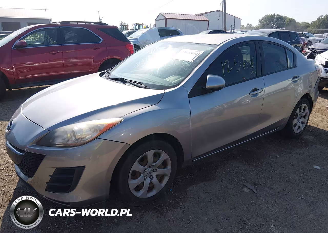 2011 Mazda Mazda3 I Sport VIN:JM1BL1UF9B1466933 - 17