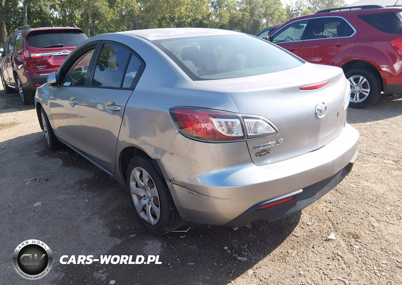 2011 Mazda Mazda3 I Sport VIN:JM1BL1UF9B1466933 - 3