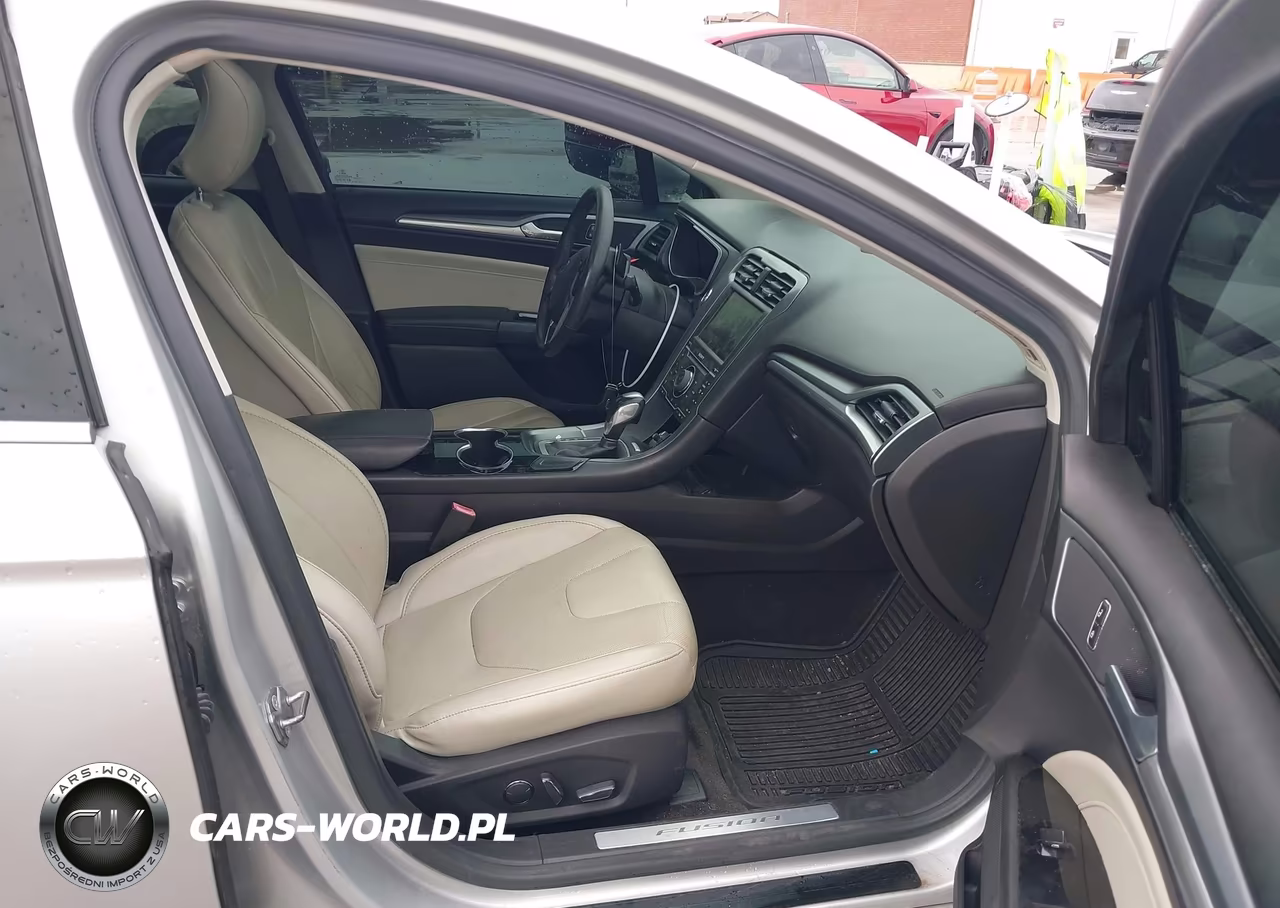 2015 Ford Fusion Titanium VIN:3FA6P0K94FR267738 - 5