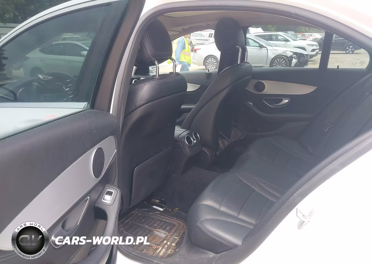 2015 Mercedes-Benz C 300 4Matic VIN:55SWF4KB4FU012529 - 8
