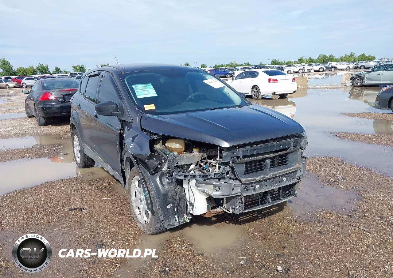 2017 Ford Escape S – zdjęcie 1 z 12