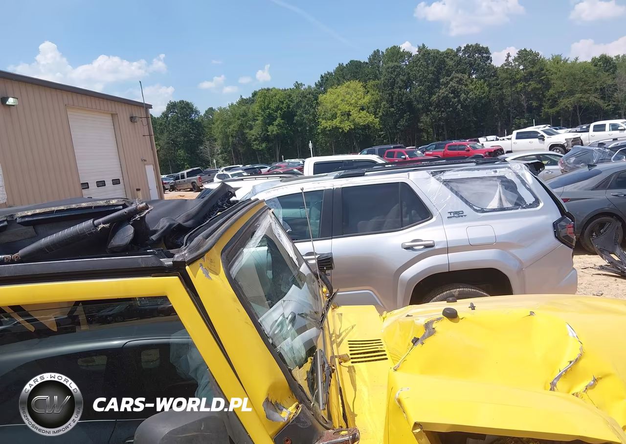 2006 Jeep Wrangler X VIN:1J4FA39S46P776431 - 14
